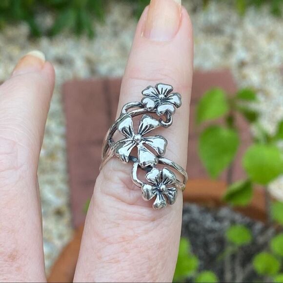 Sterling Silver Cascading Flowers Ring, Statement Ring, Silver Ring, Boho Ring - Picture 5 of 7